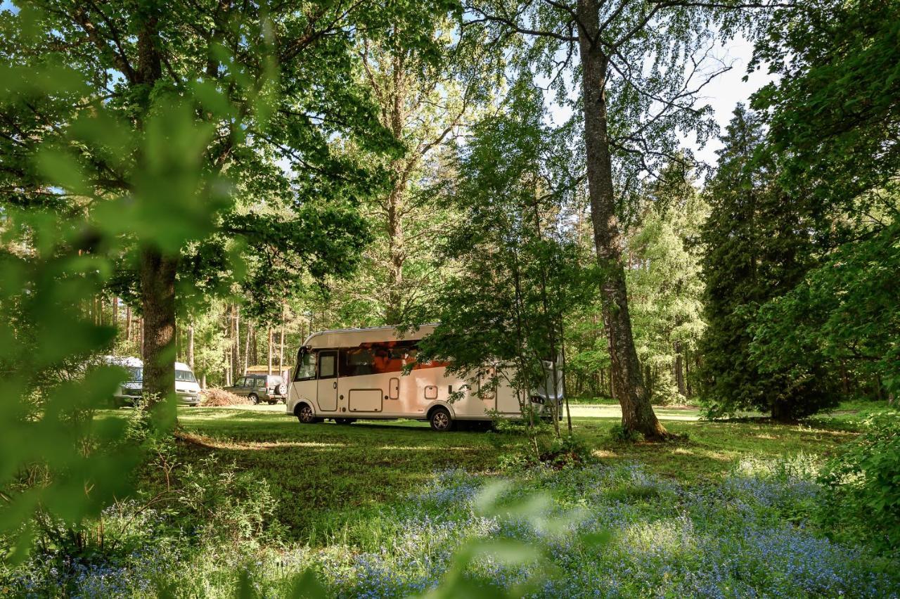 Hotel UKI Puhkeküla Pärnu Exterior foto