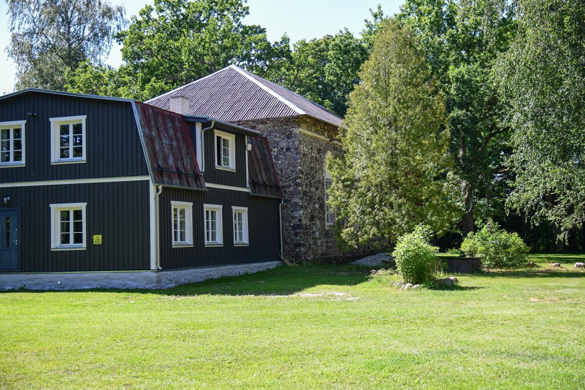 Hotel UKI Puhkeküla Pärnu Exterior foto