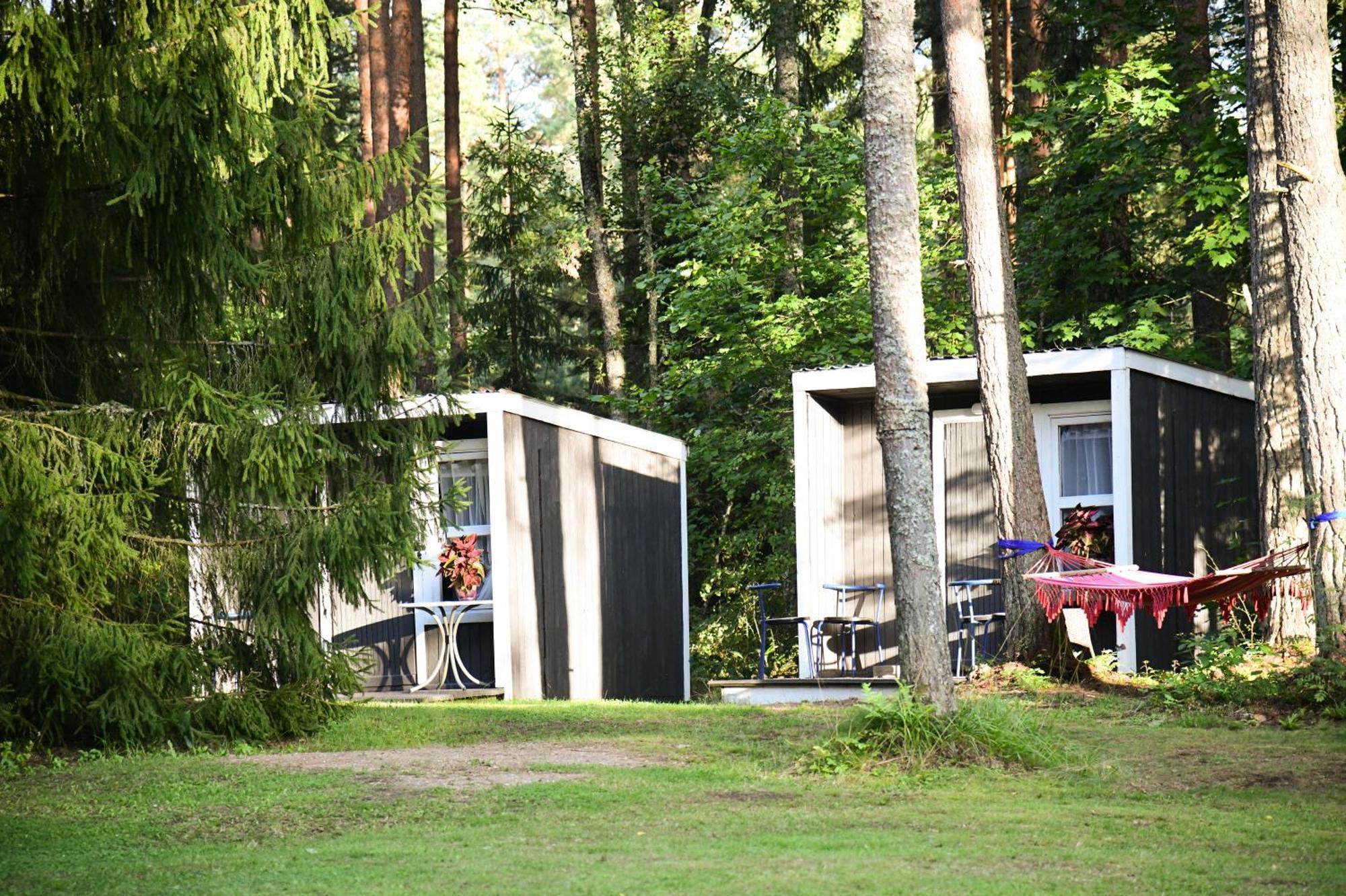 Hotel UKI Puhkeküla Pärnu Exterior foto